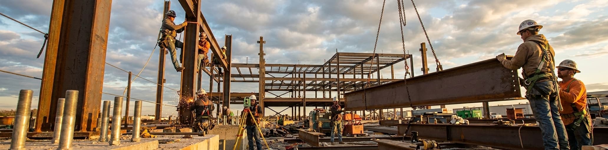Steel Erectors Near Me: Why Installation Crew Matters